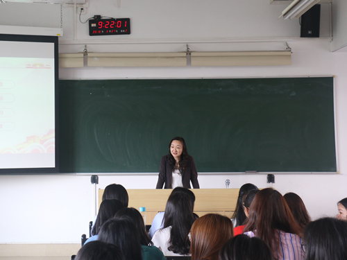 王琼书记对同学们思想建设提出要求
